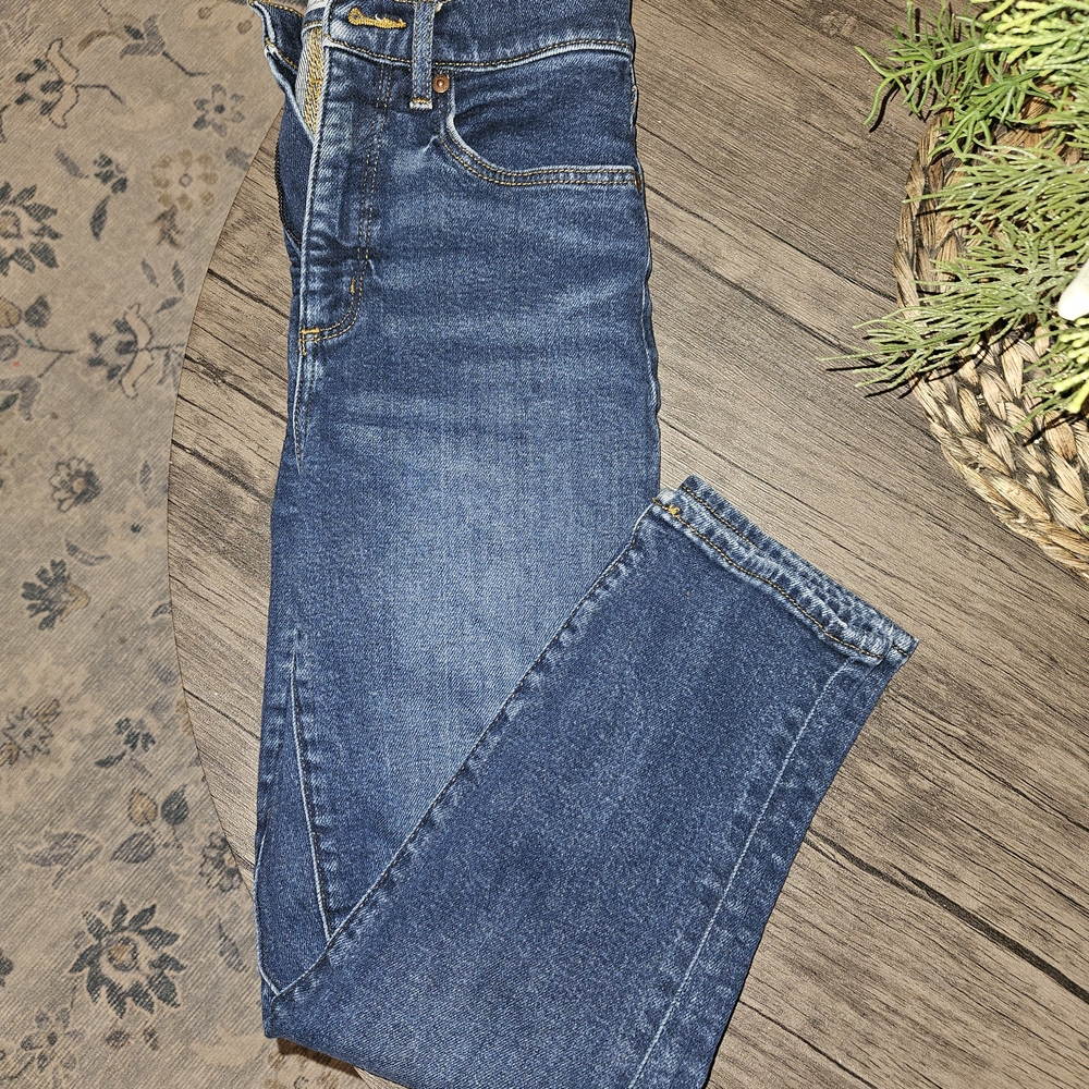 Petite High Rise Slim Jeans In Rinse Wash 26P